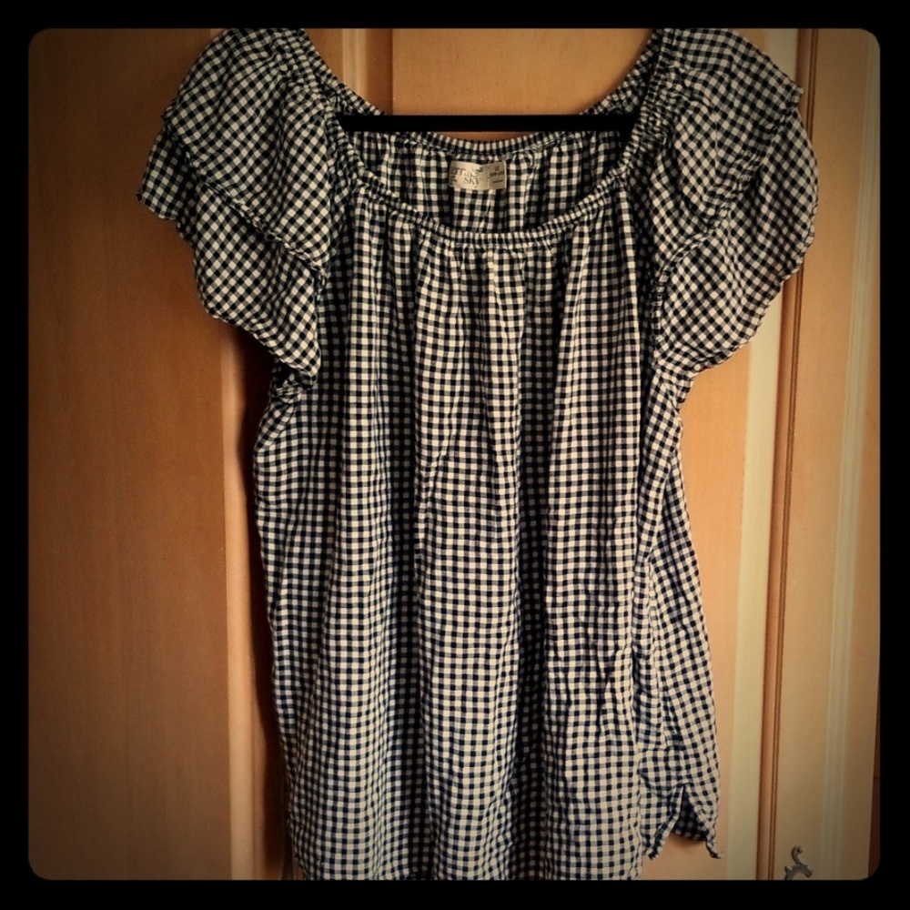 🔥🔥 2 for $10.  Plaid off the shoulder ruffle top